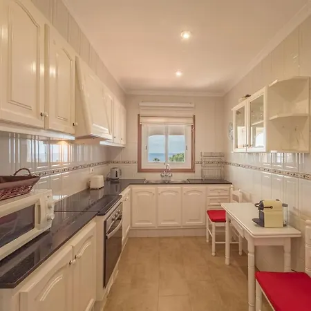 Sur Σπίτι διακοπών *